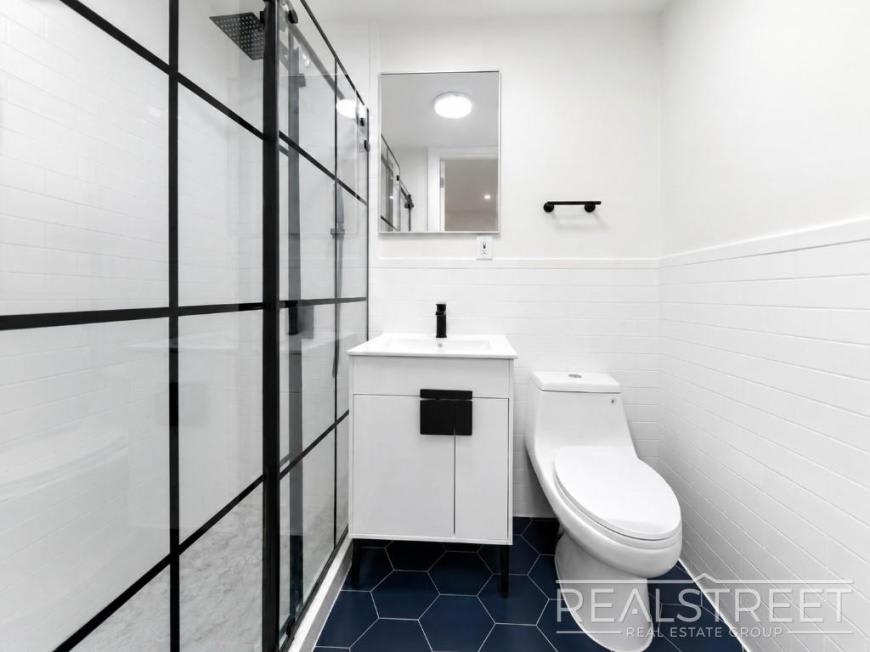 445 Classon Ave – photo 5