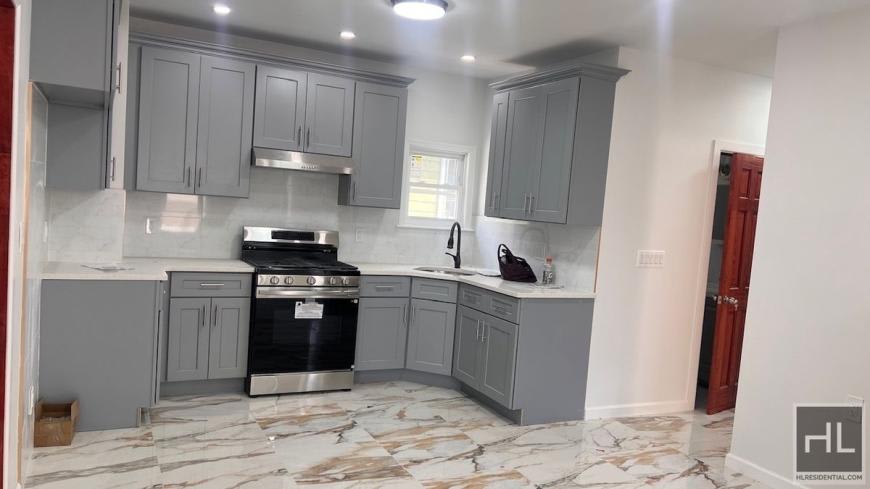 610 EAST 3 STREET – photo 2