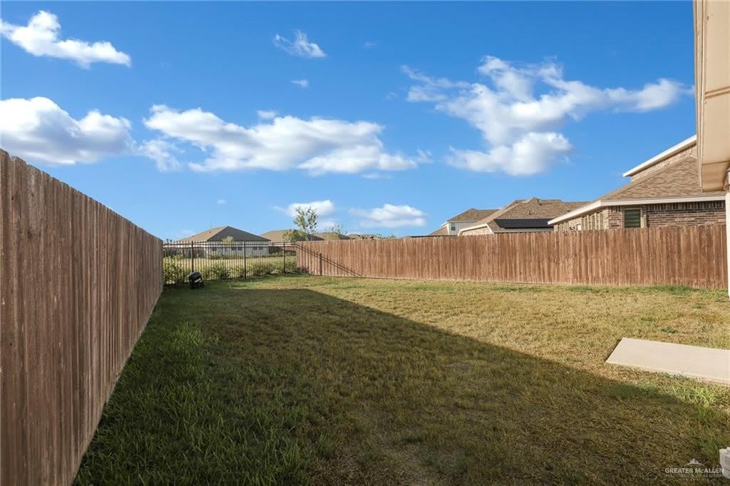 8303 N 33rd Lane – photo 3