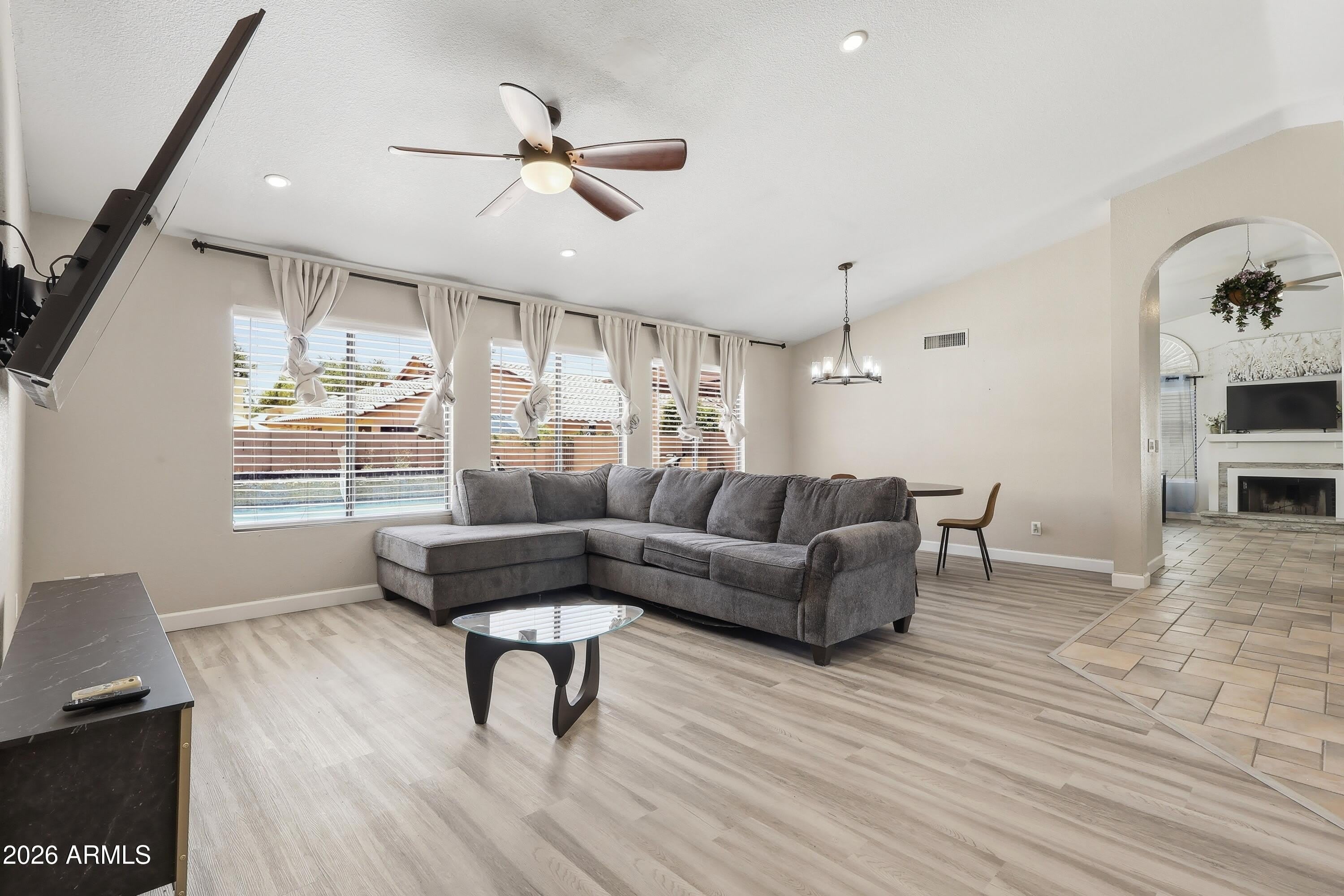 8875 S ASH Avenue – photo 4