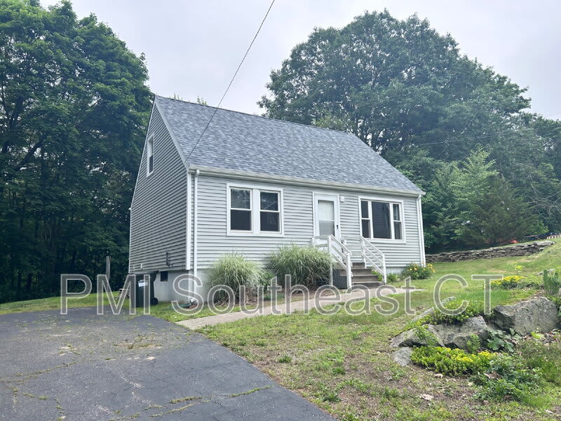 55 Hedge Ave – photo 1