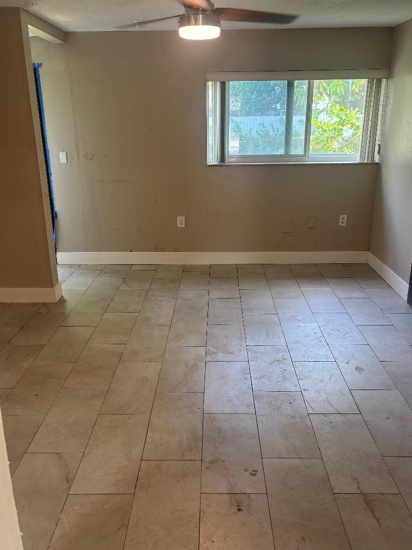 1570 Northwest 128th Street – photo 4
