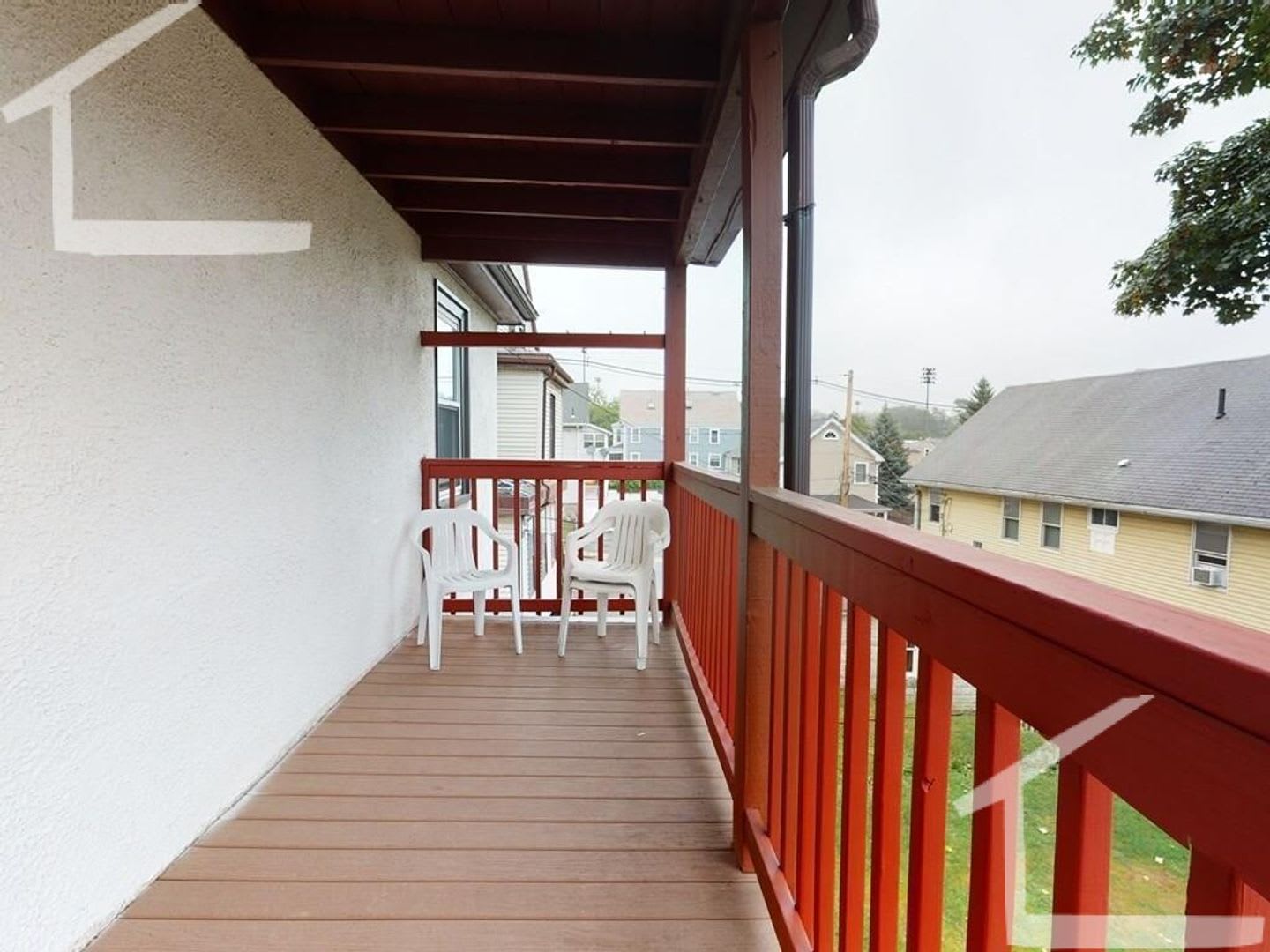 Charming 4 Bedroom – photo 3