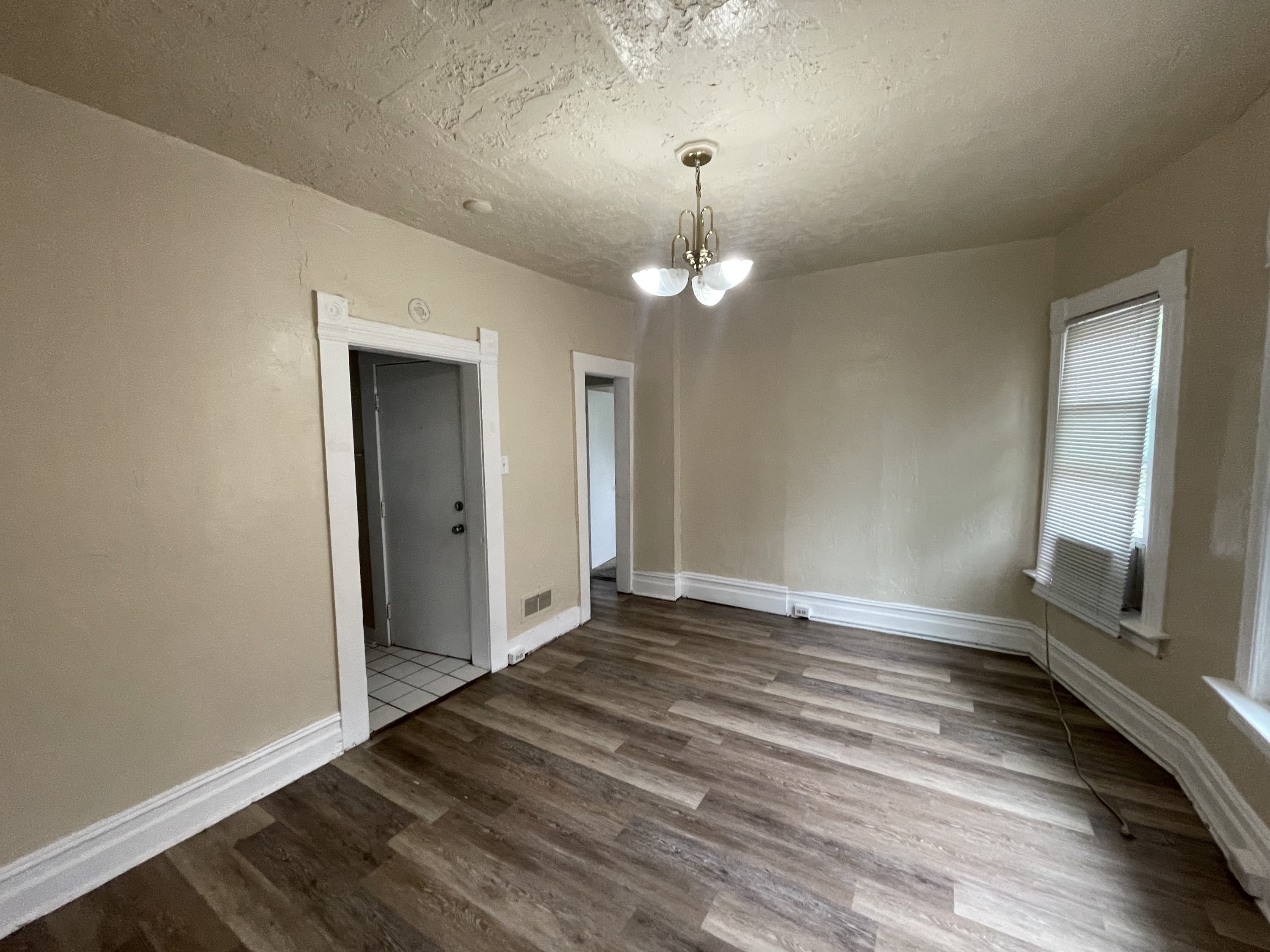 861 East 300 South 2 – photo 3
