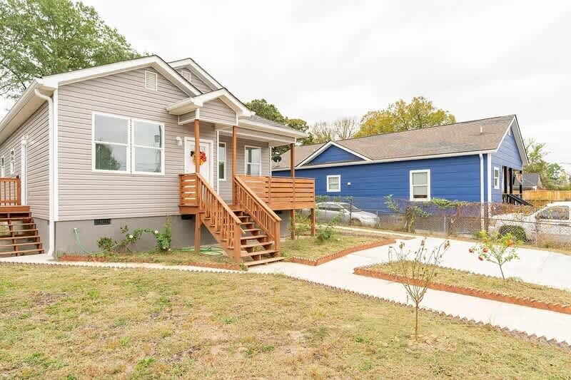 3906 6Th Ave – photo 2
