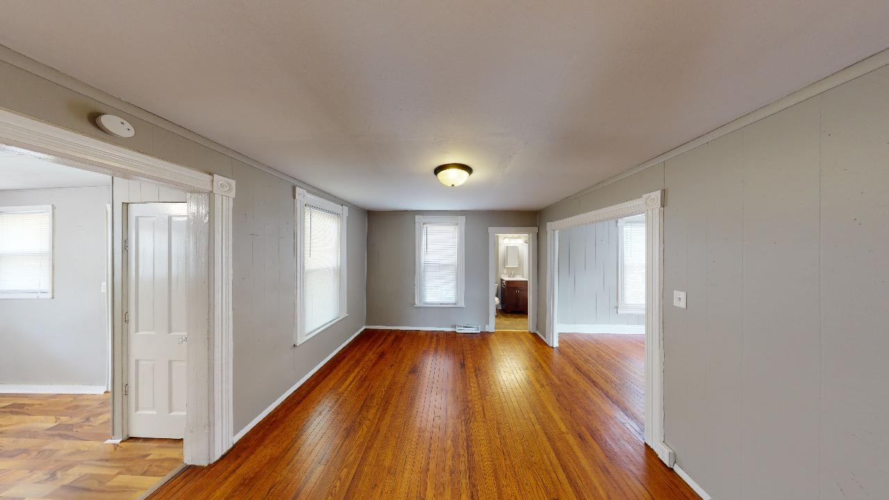 341 W Chamberlin ST. – photo 3