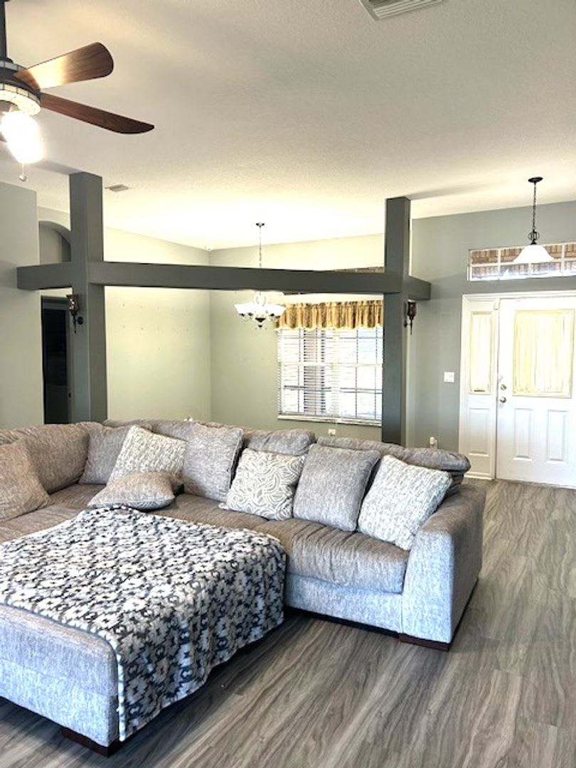 3 bedroom, 2 bath home – photo 3