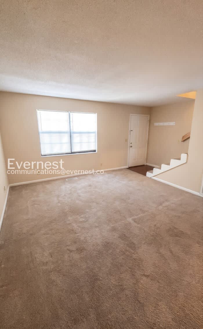 1710 Ichabod Lane – photo 5