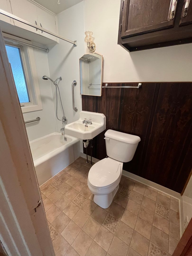 Centrally Located 1 Bedroom House – photo 5