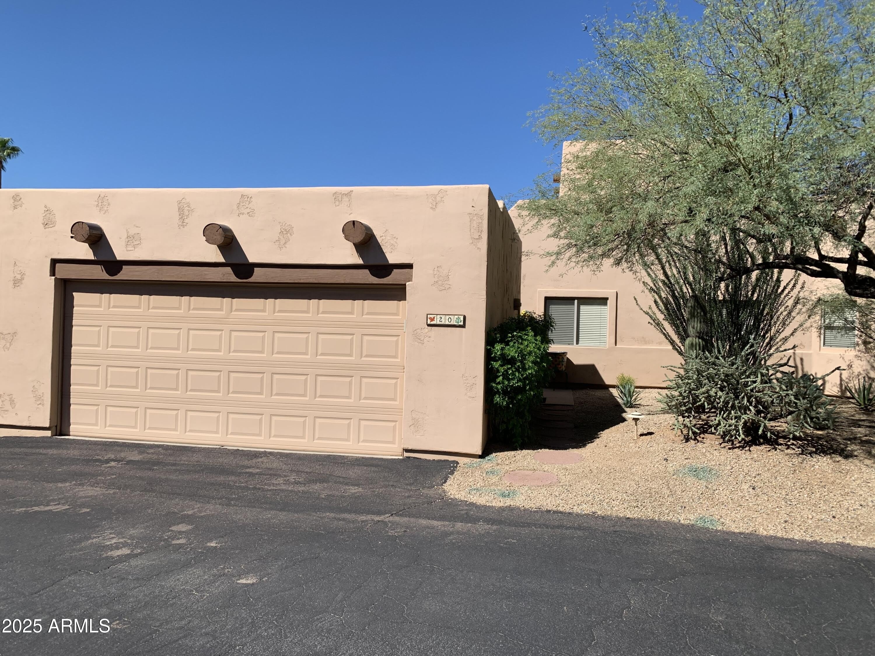 38065 N cave creek Road – photo 4