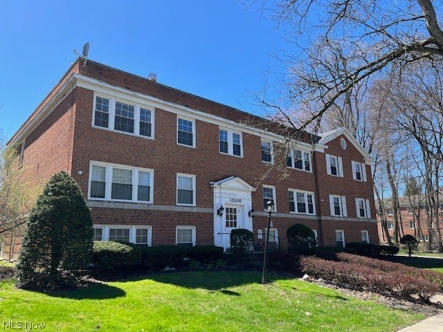 13200 Fairhill Road – photo 2