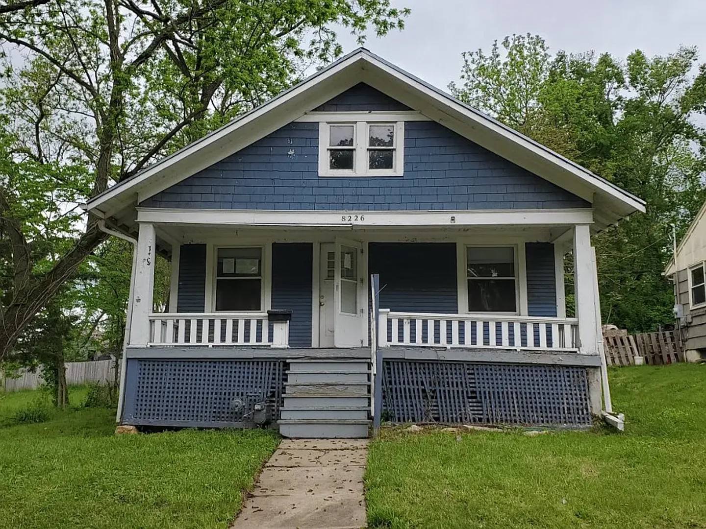 2 Bedroom rent ready!!!! – photo 1