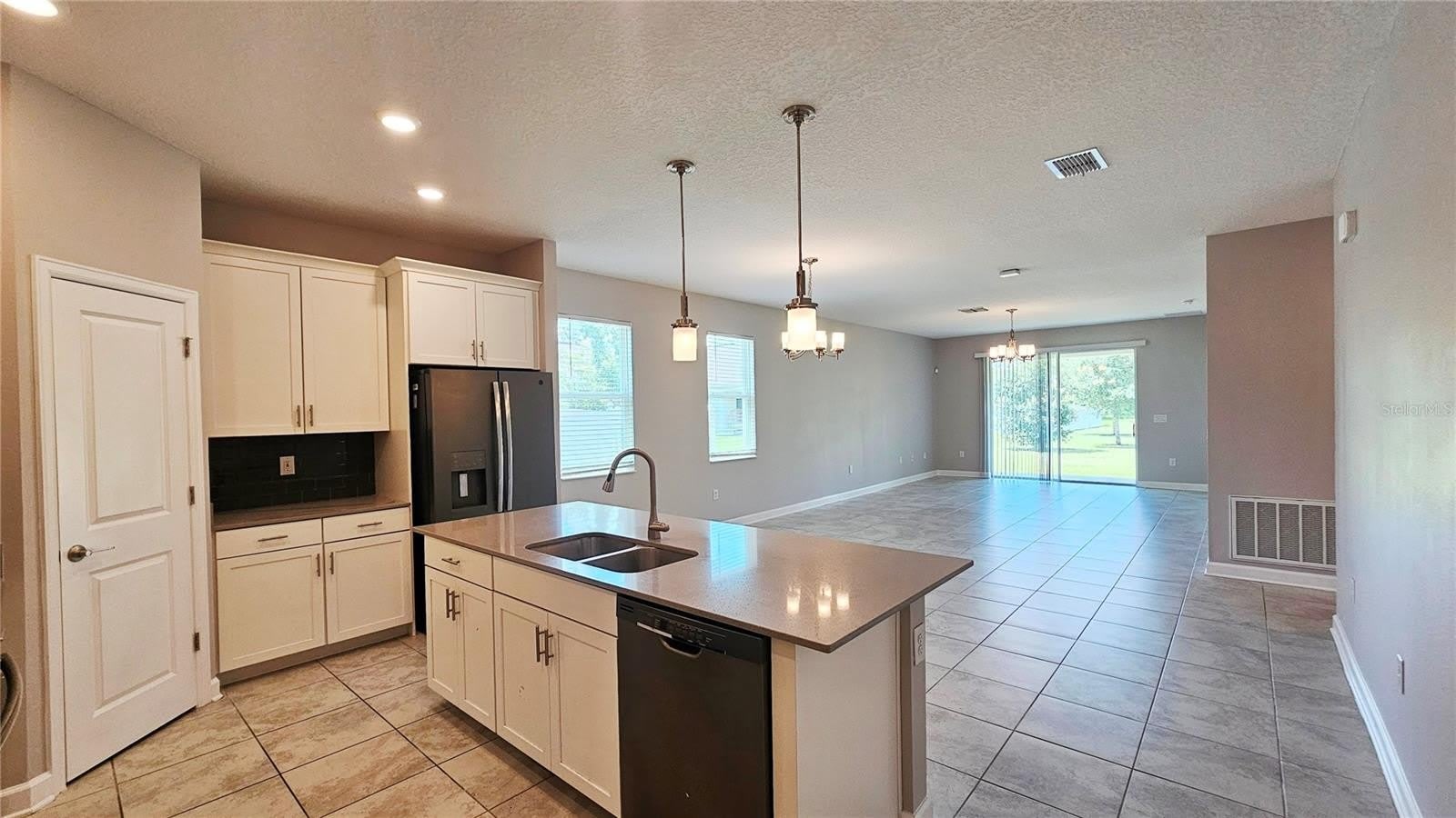 11048 SWEETGUM WOODS Drive – photo 5