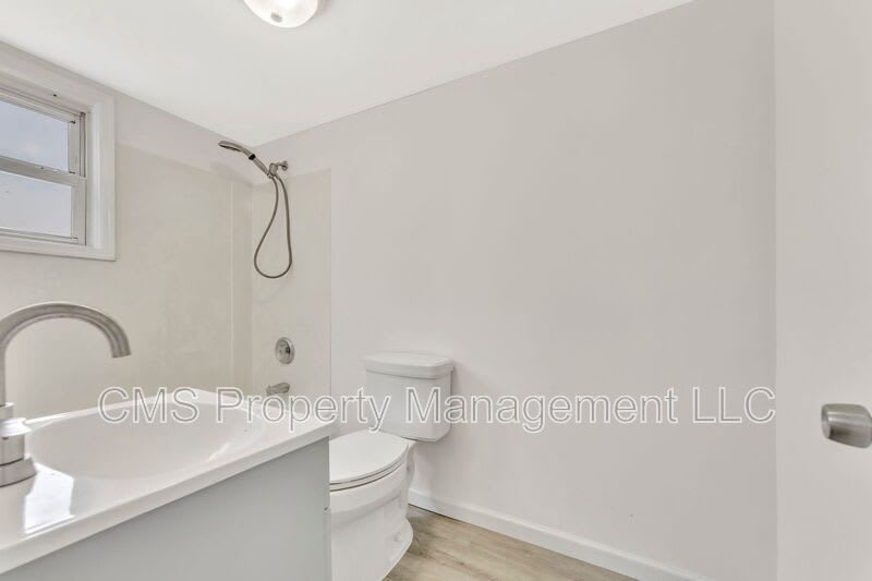 37 Hooker St – photo 5