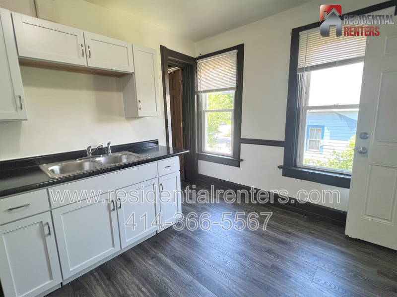 3001 N 1st St – photo 3