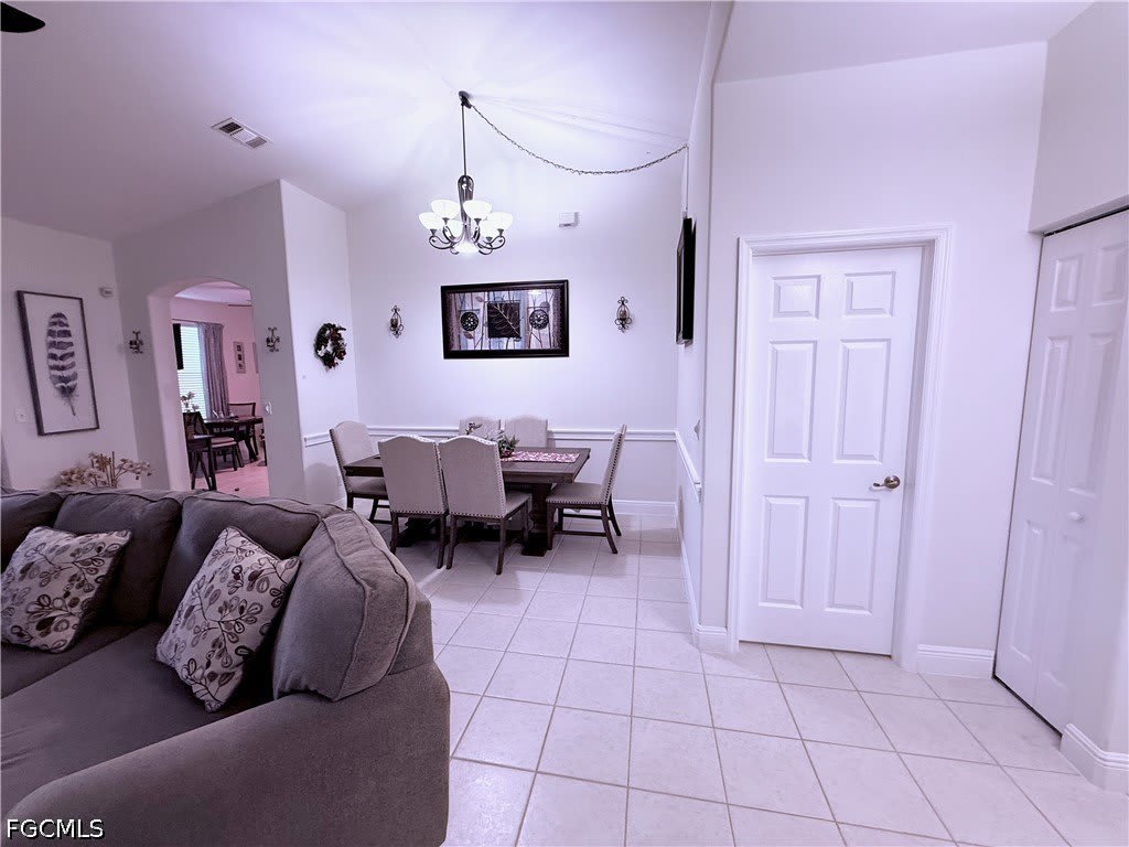 265 Justene Circle W – photo 5