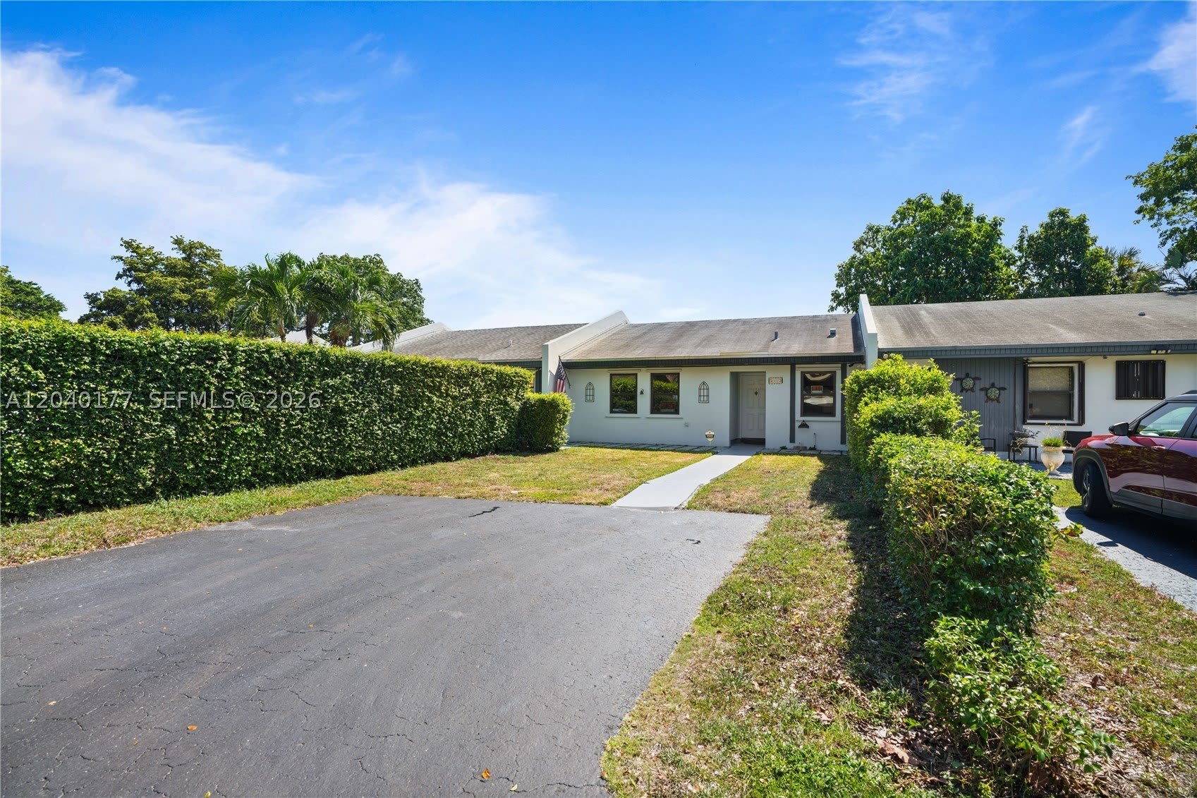 5113 SW 138th Ave Cir – photo 1