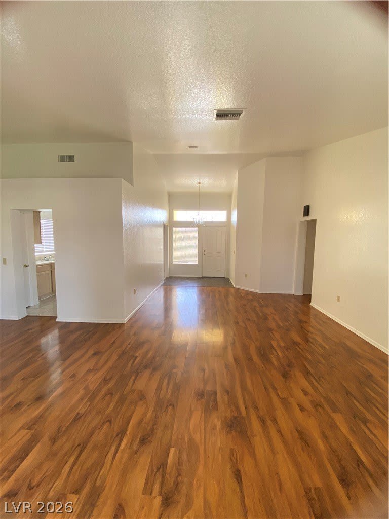 9012 STARMOUNT Drive – photo 3