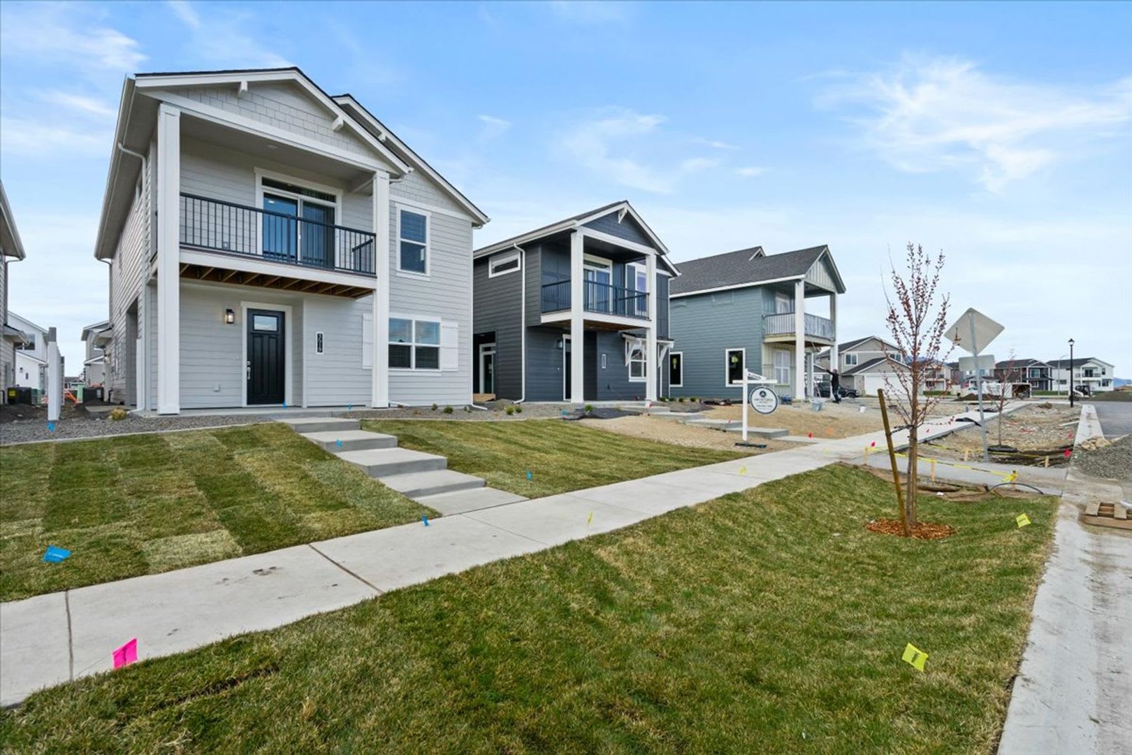 5-bedroom, 3-bedroom single family home! – photo 5