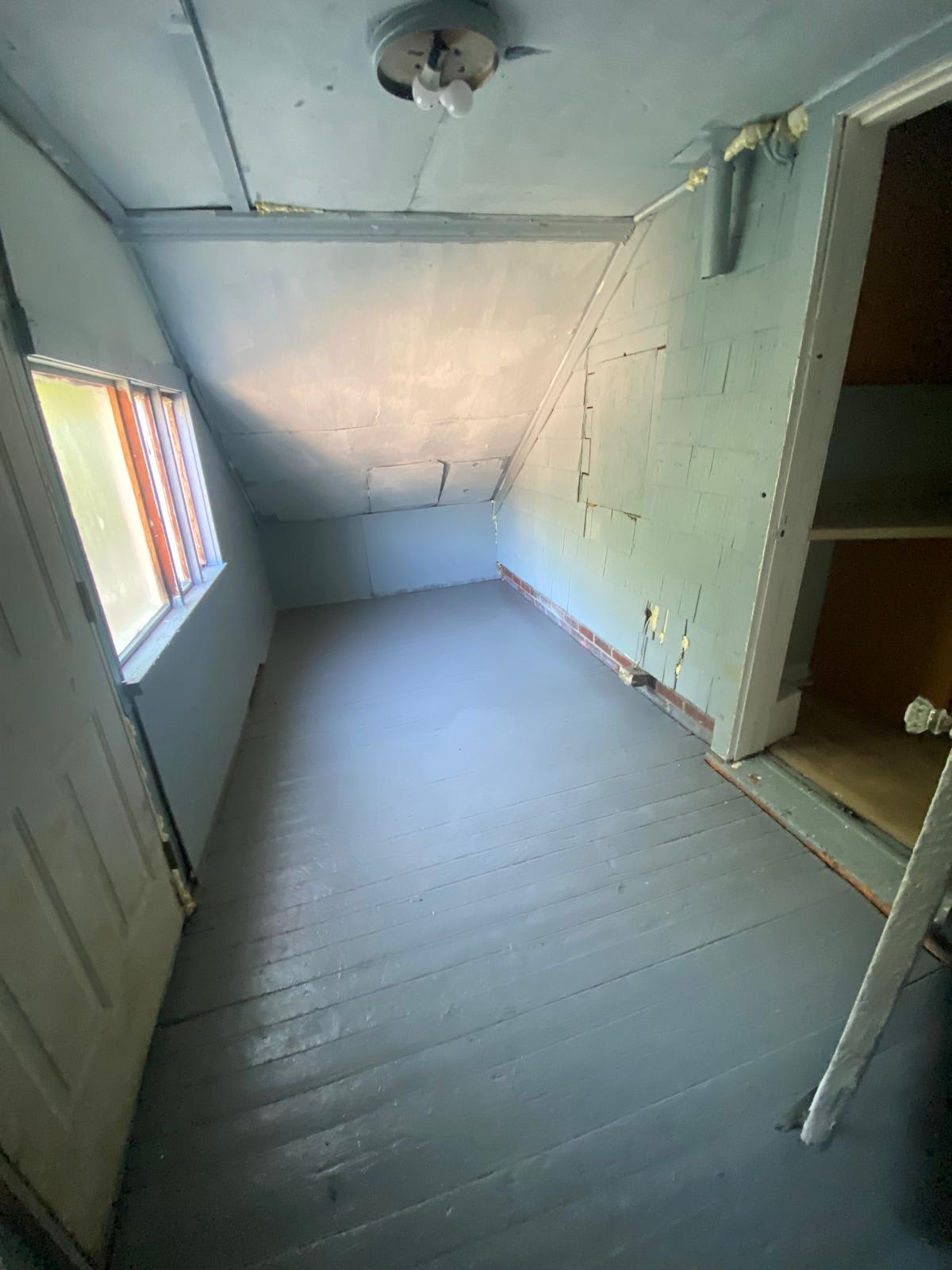 1132 Wolf Street 4 – photo 1