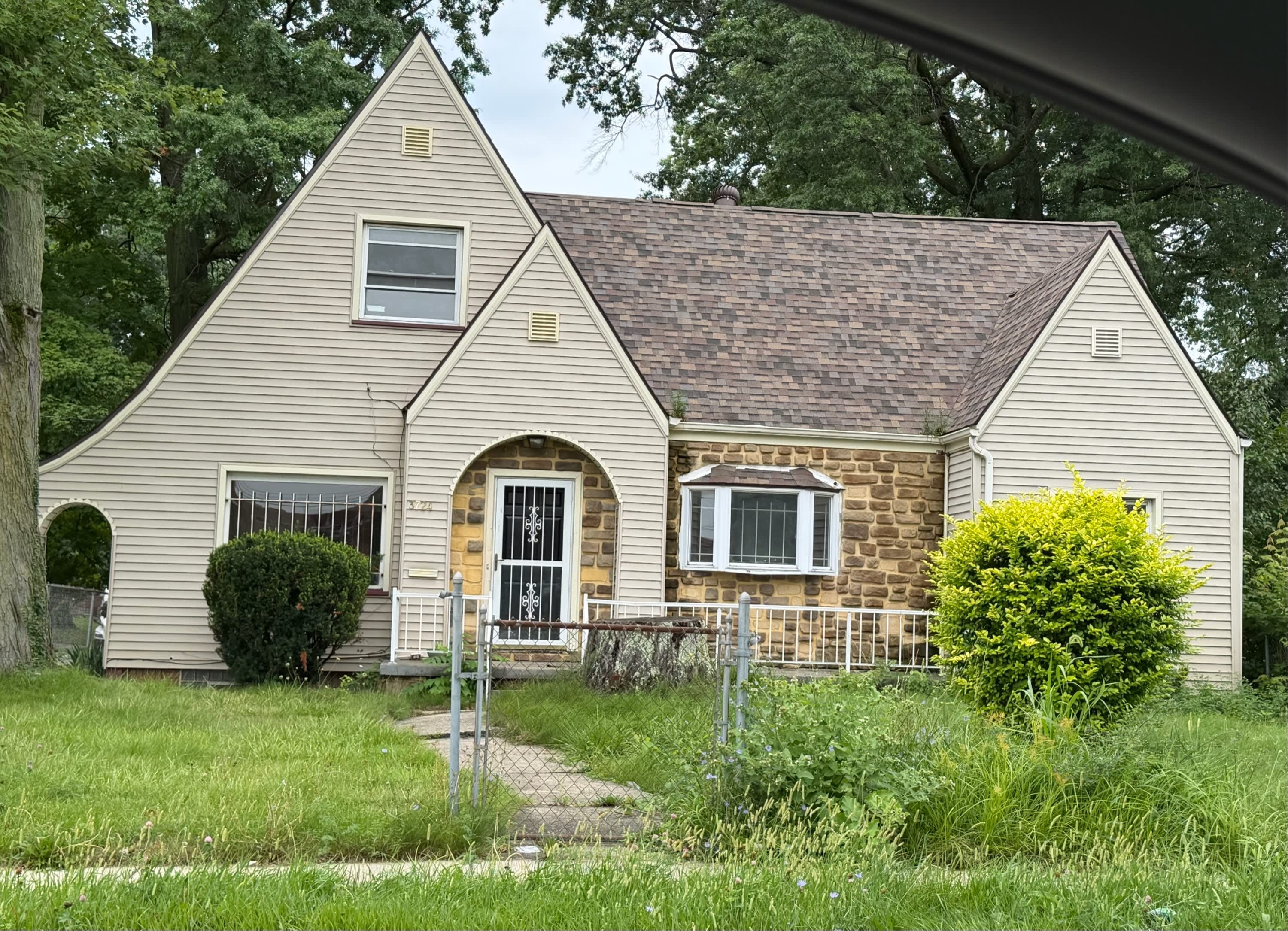 3724 Hillman Street – photo 1