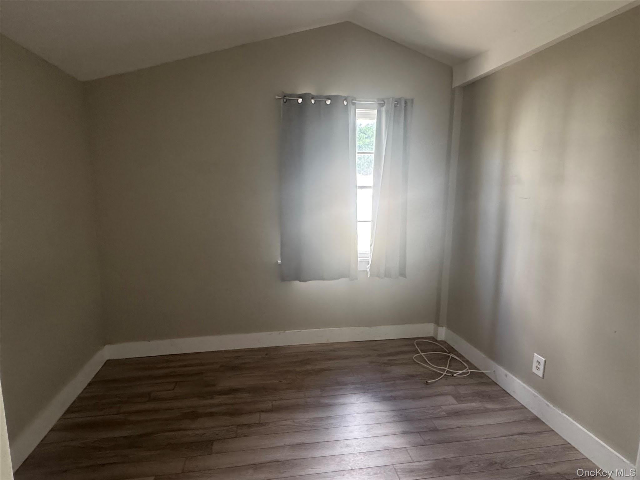 425 Landing Avenue – photo 5