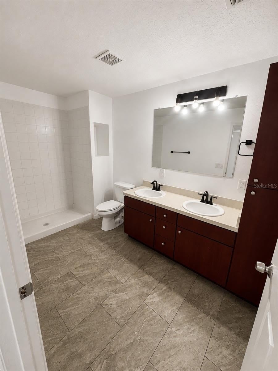 3019-3019 WALNUT Court – photo 5