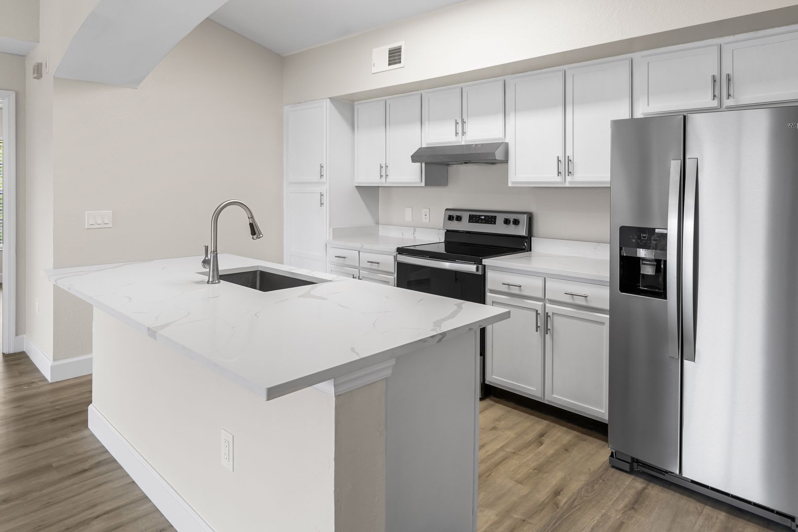 ** FAIRWAY PRESERVE ** 3 BED / 2 BATH – photo 5