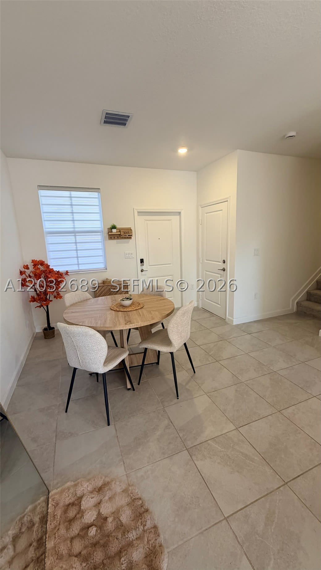 2424 Se 29Th St – photo 3