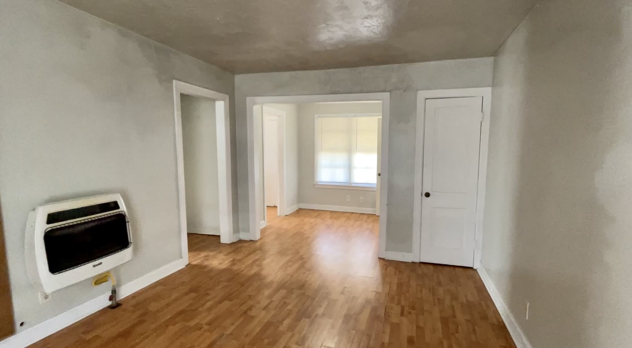 701 E NW – photo 5