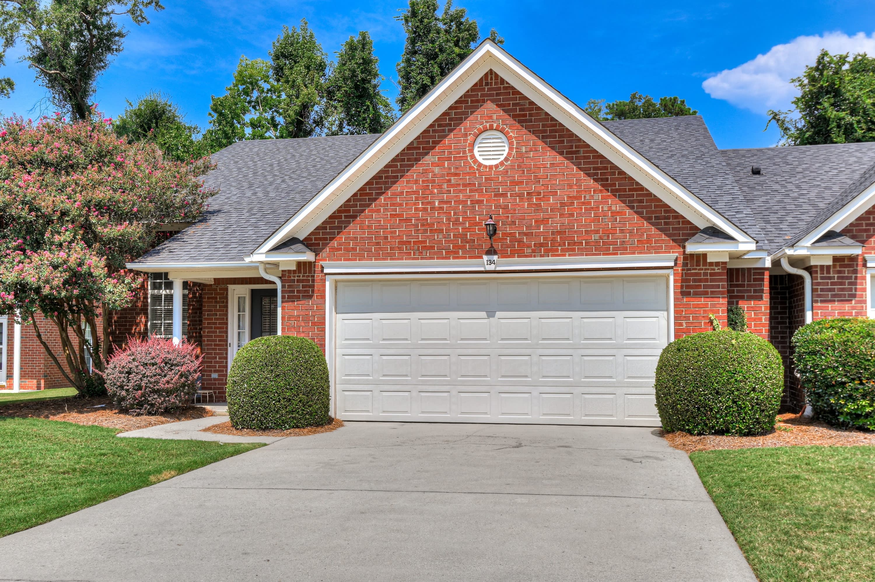 134 Village Parkway – photo 3