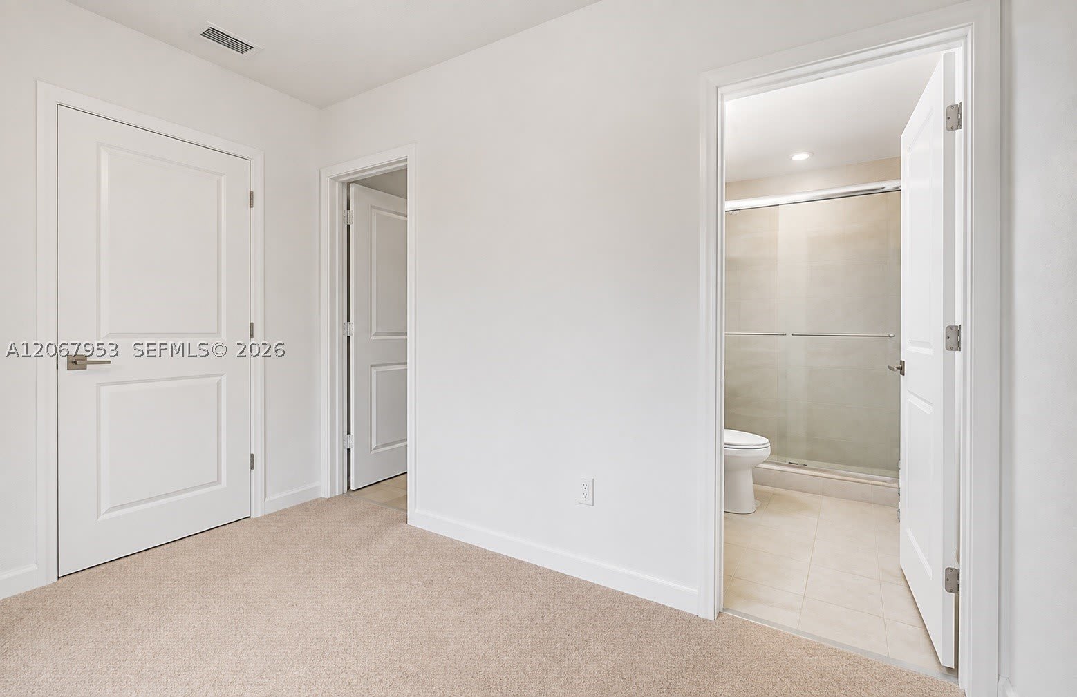 1056 SE 23rd Ave – photo 4