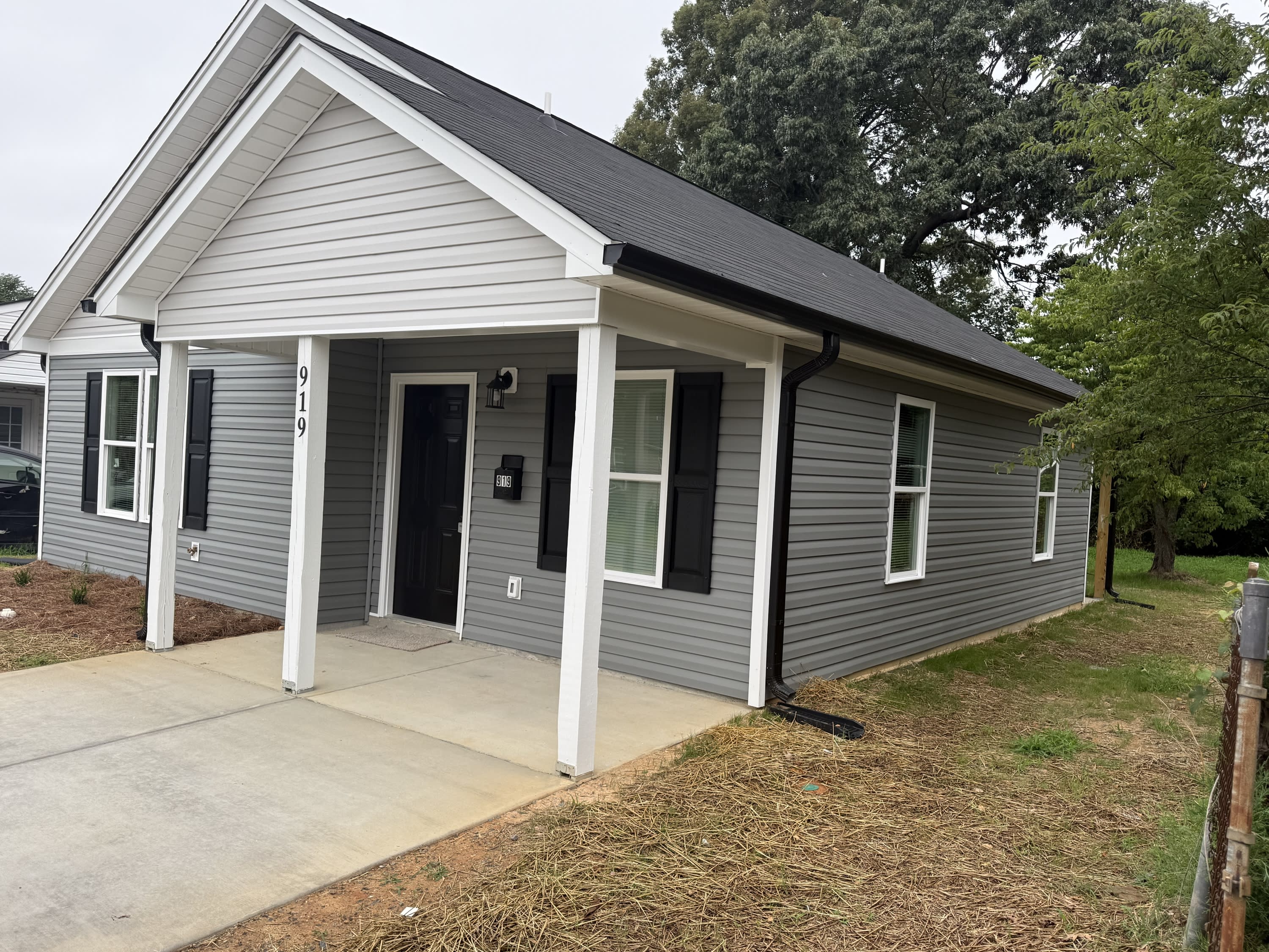 919 Roosevelt Street – photo 2