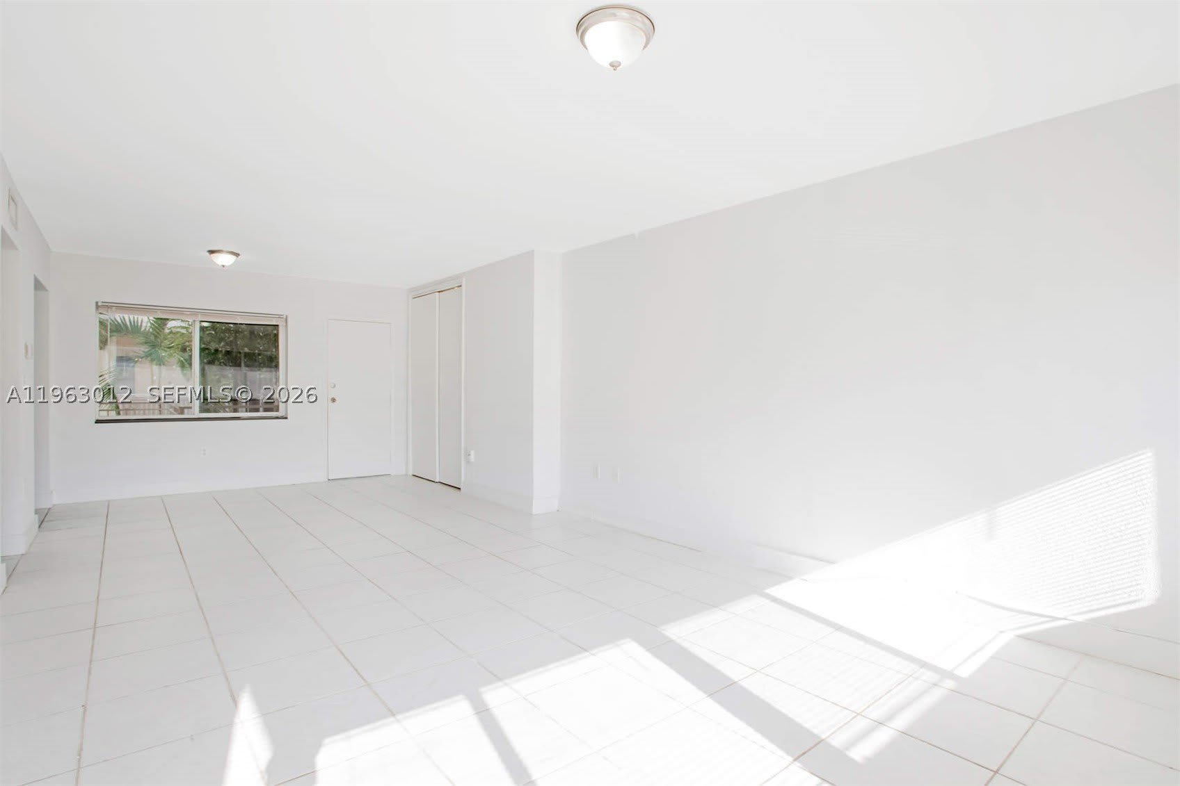 10001 W Bay Harbor Dr – photo 4