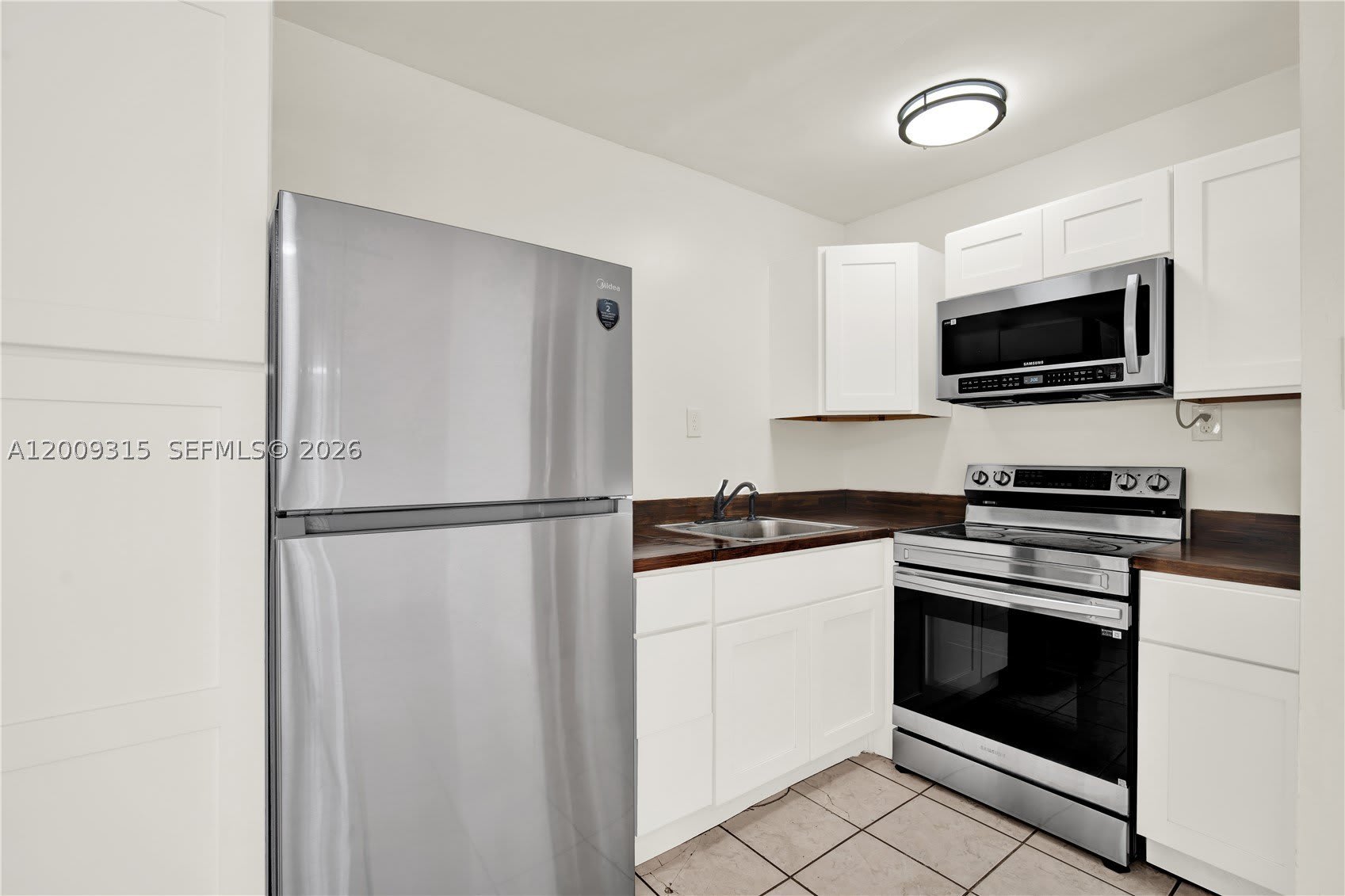 105 NW 7th Ave – photo 5