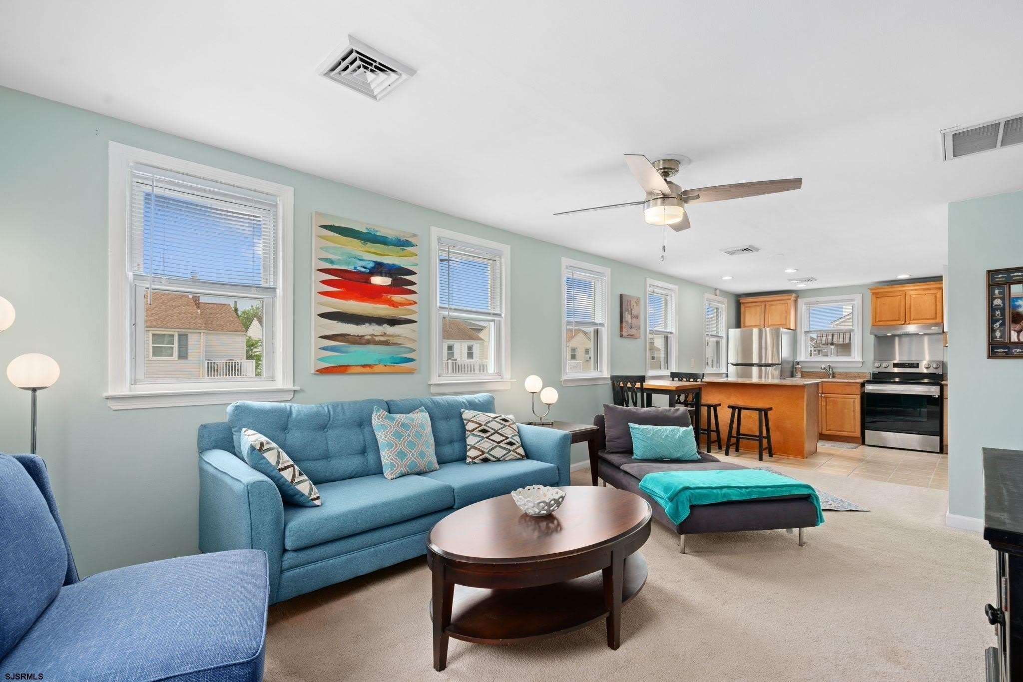 303 N Wilson Ave – photo 2