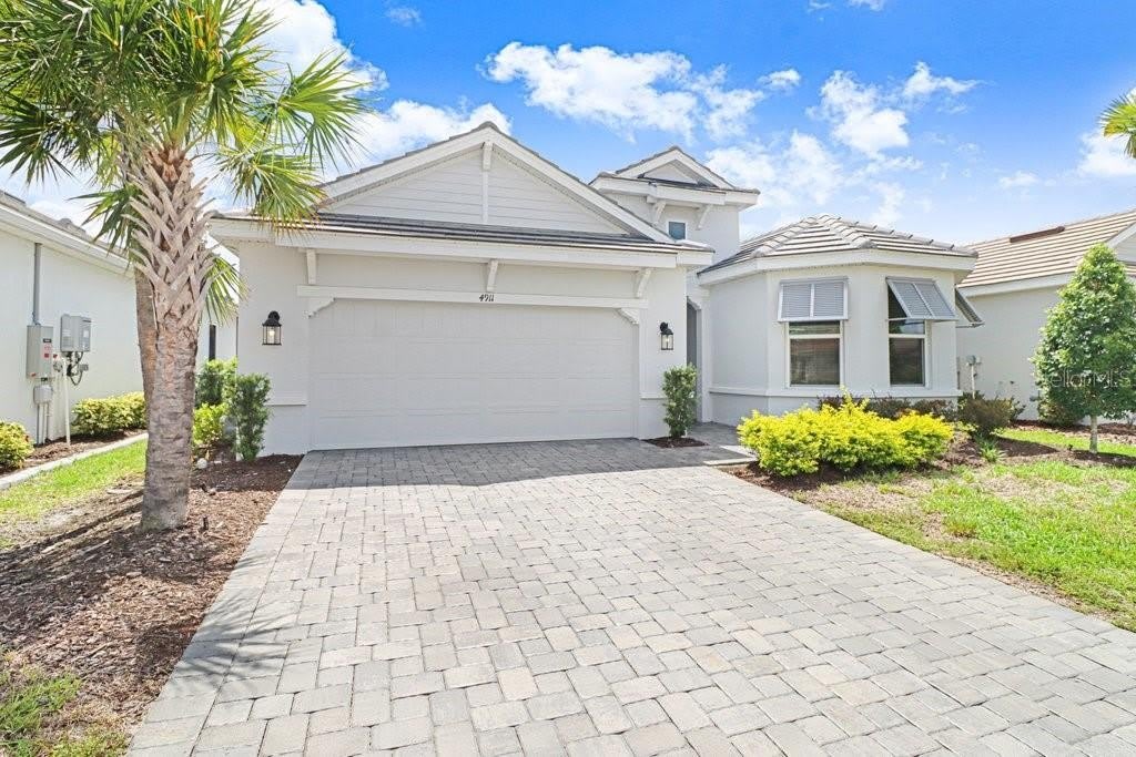 4911 Caserta Court – photo 3