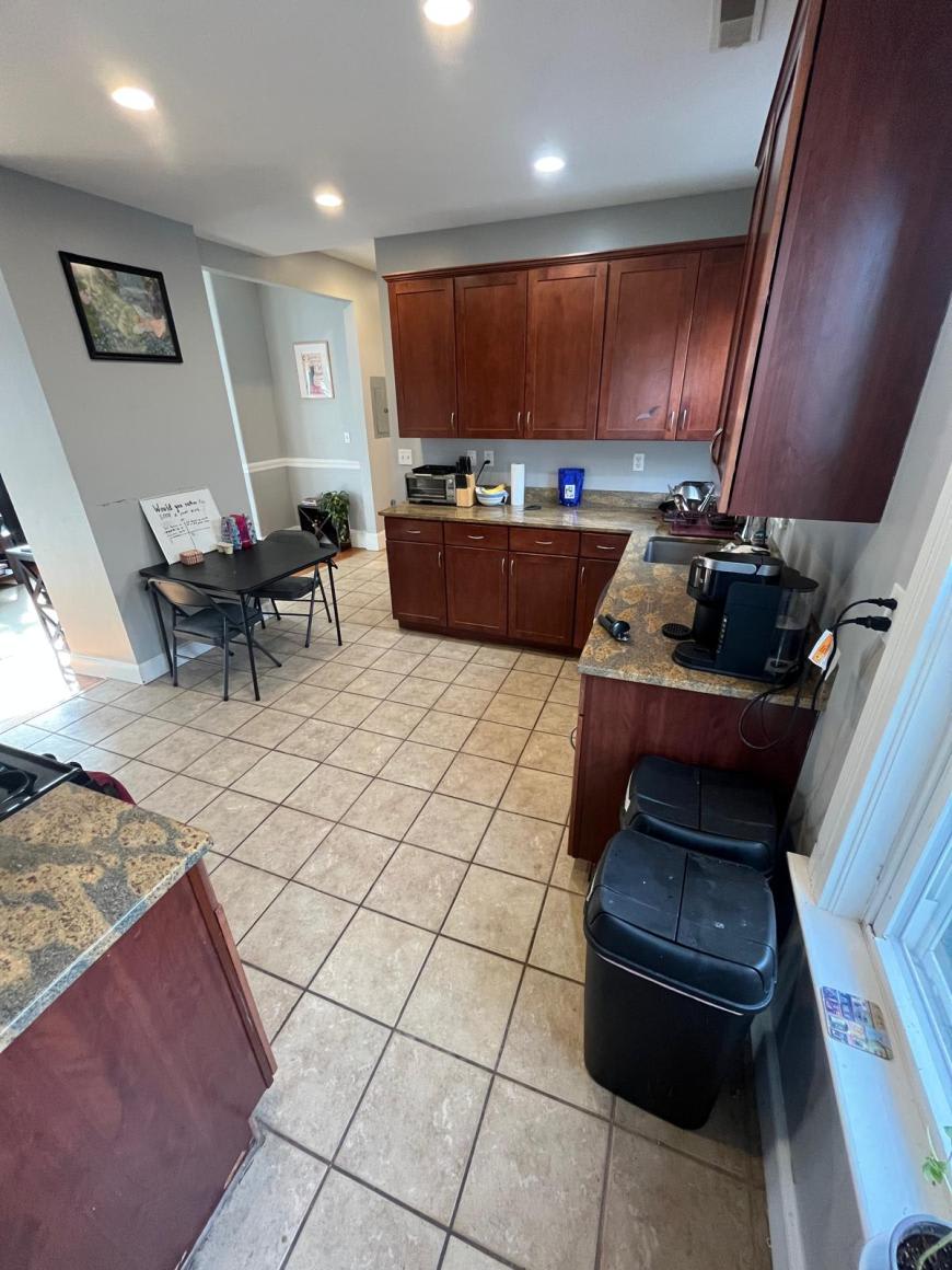 122 Calumet St – photo 2
