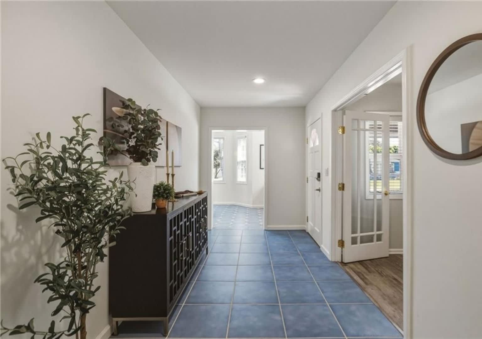 Modern Comfort Meets Coastal Living – photo 4