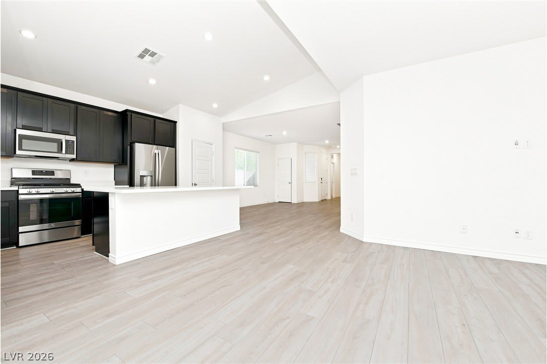 7063 Sayonara Vista Street – photo 4