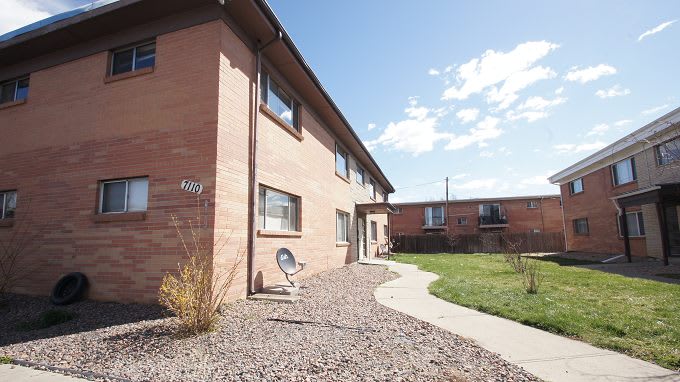 7110 Stuart Street – photo 2