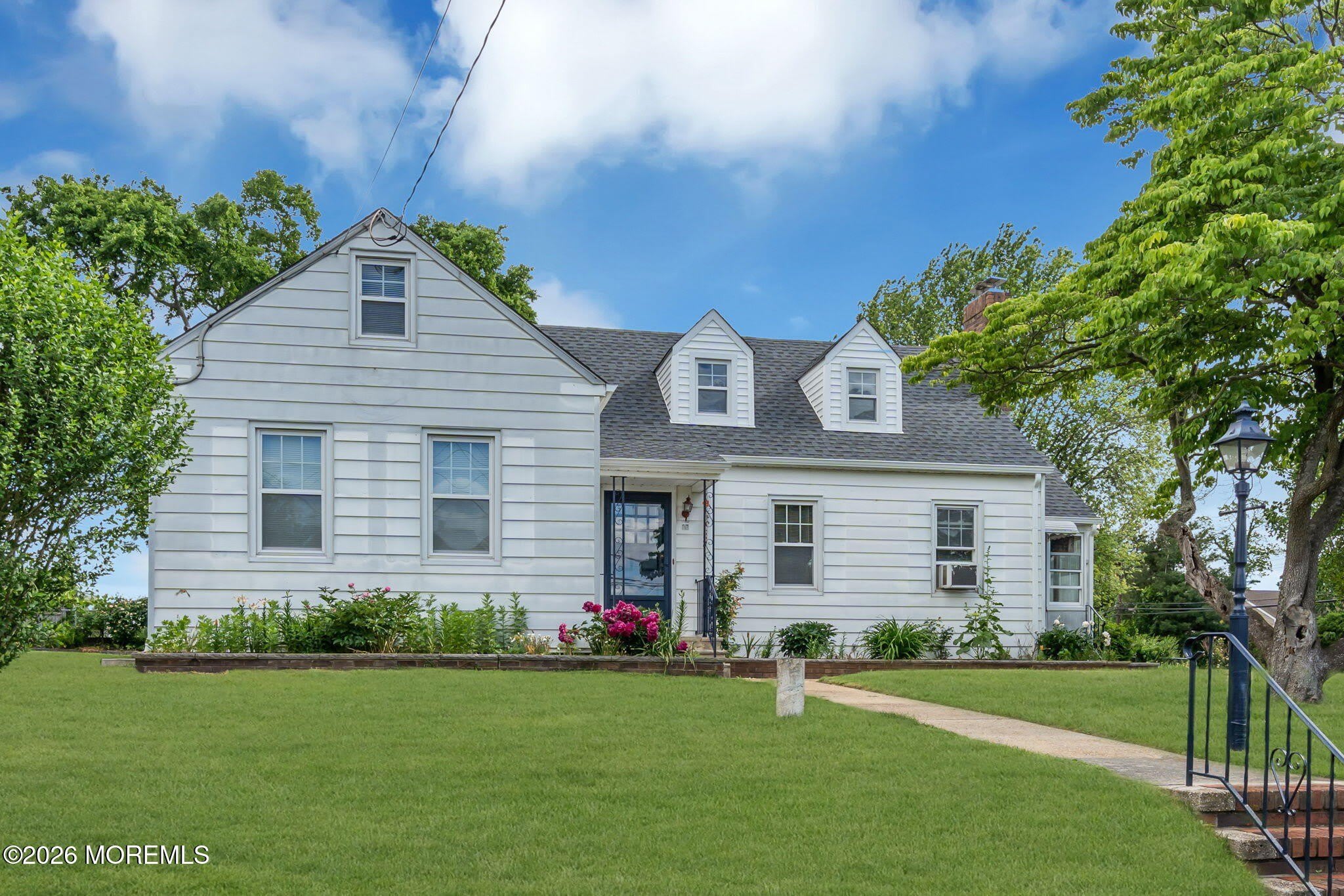 37 Highland Avenue – photo 1