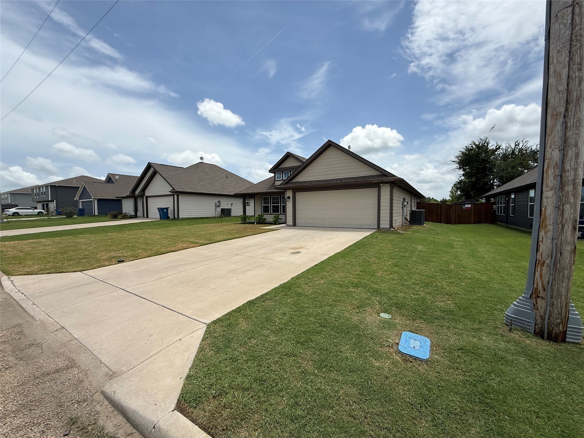 305 Sunnyside Drive – photo 2