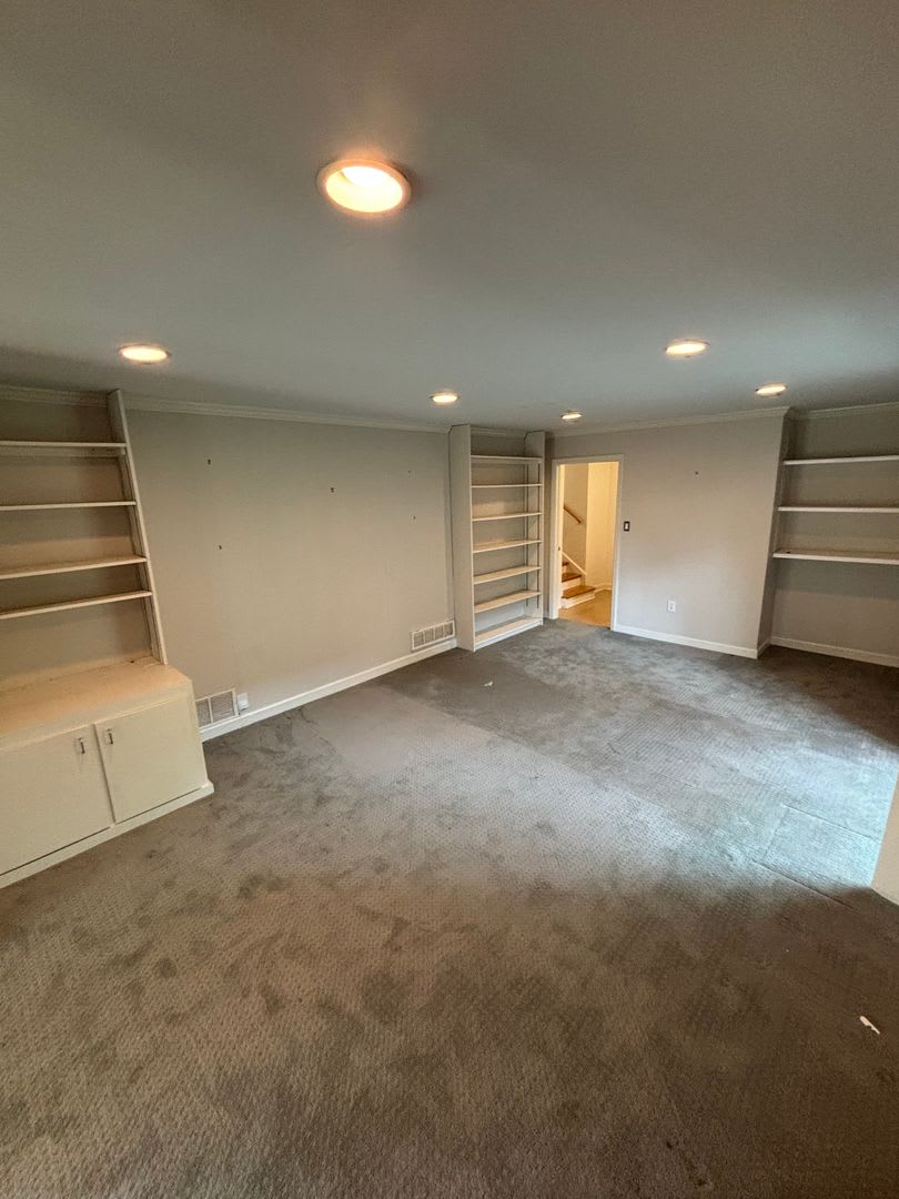 2312 Bedford Ave ~ 3 bedroom / 2.5 bathroom split level house ~ located near District Village – photo 3