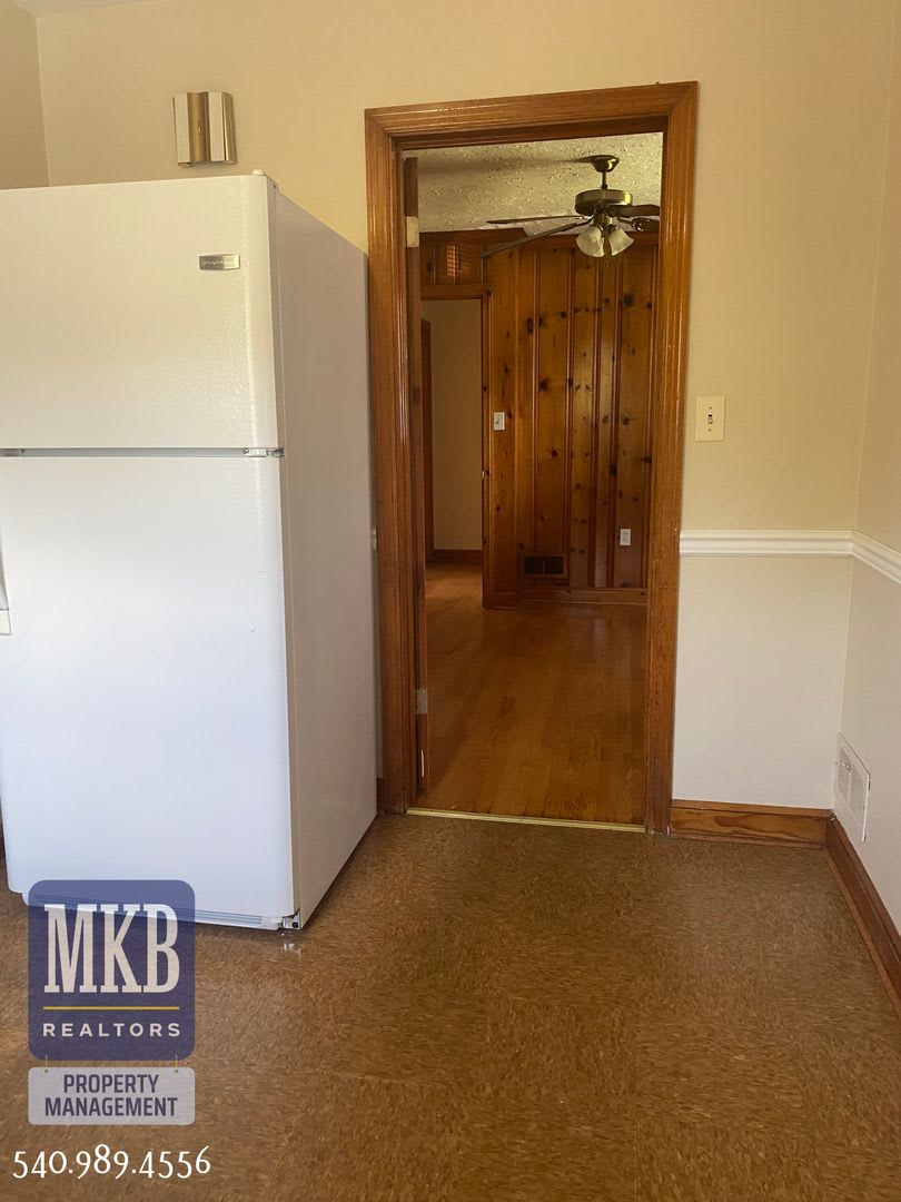 3 Bedroom 2 Bath Brick Ranch- Hidden Valley School Zone – photo 5