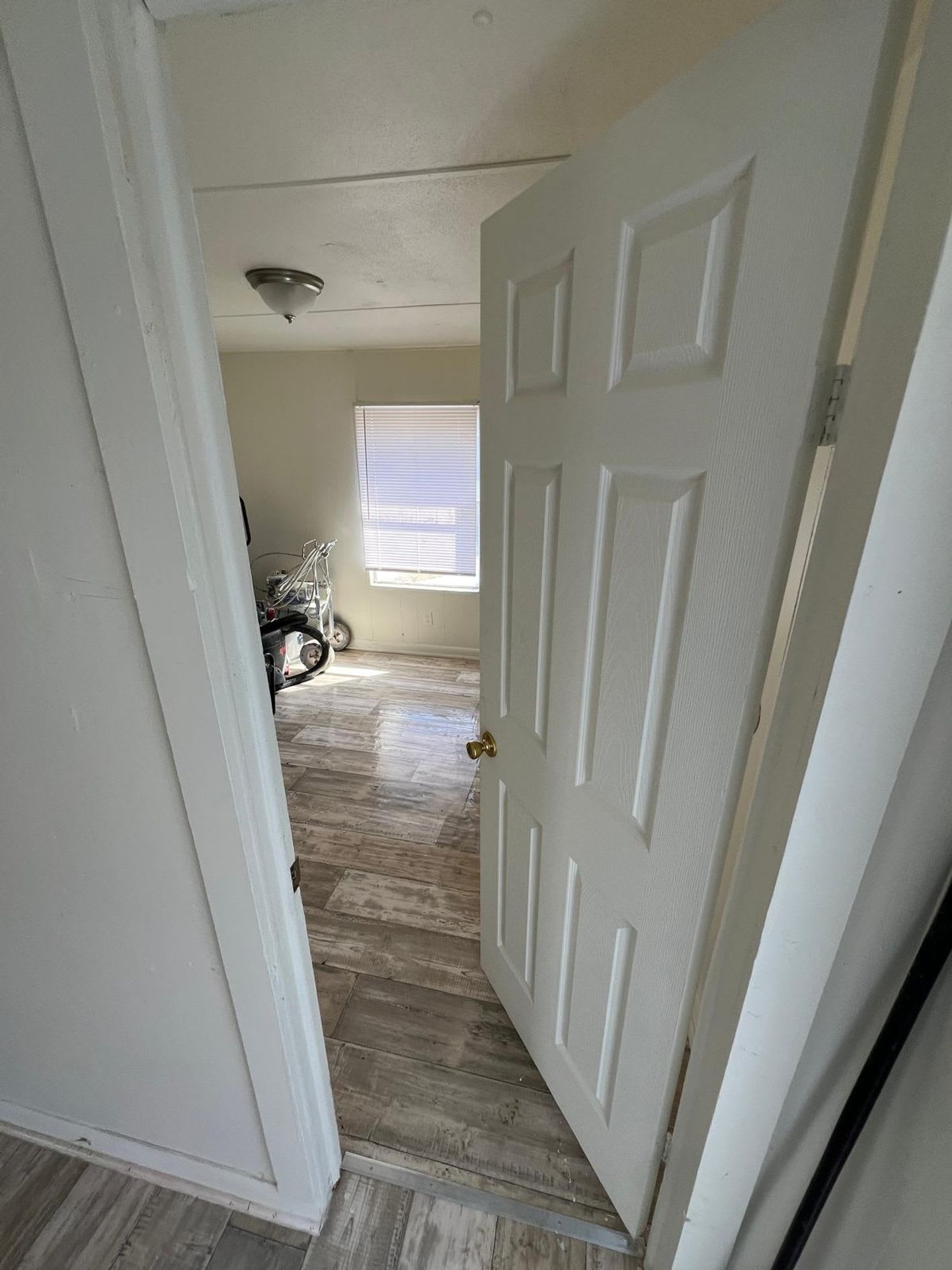 Renovated 3-Bed, 2-Bath Mobile Home – photo 3