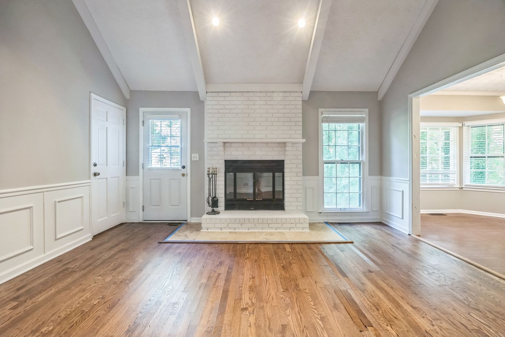 Spacious 4BR House in Roswell -Mountain Park Elementary district – photo 1