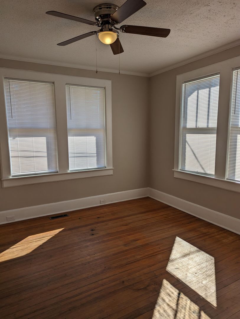 Single home for rent – photo 2