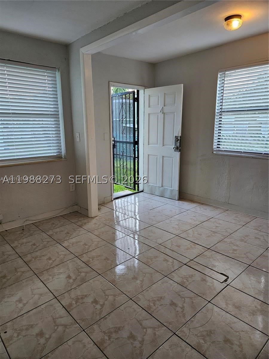 1437 NE 110th Ter – photo 4