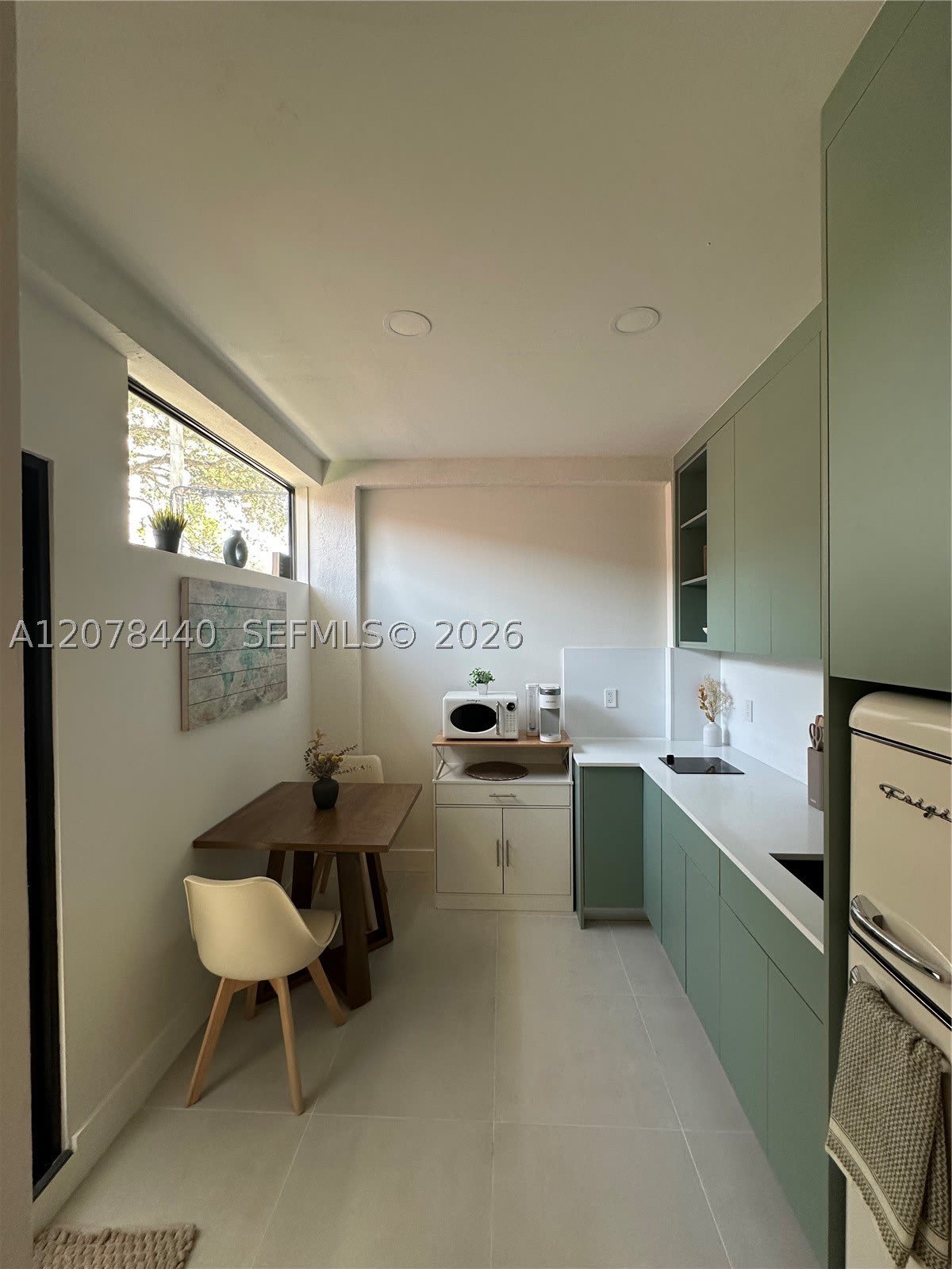 5611 NW 8th Ave – photo 4